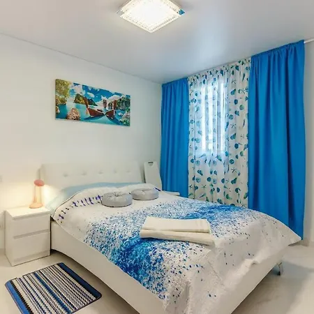 Las Americas Bungalow 200m To The Beach
